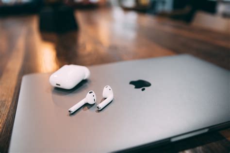 hook up airpods to macbook